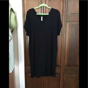 Zenana short sleeve black dress Size XL